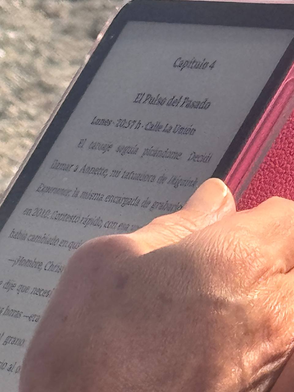 El ebook de PRIMERO LOVE YOU en la playa